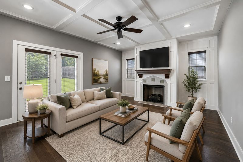 420 Anderson Ln, Madison, TN 37115