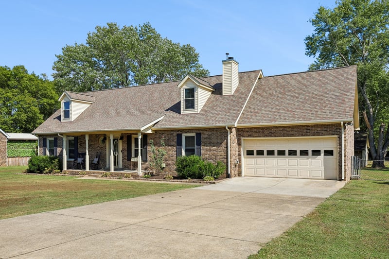 207 Peebles Dr, Smyrna, TN 37167