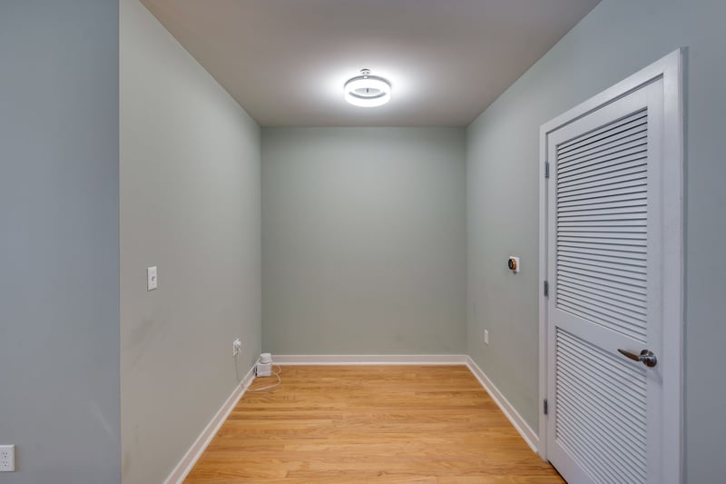 301 Demonbreun St #1702, Nashville, TN 37201