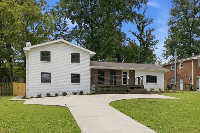 2515 Sleepy Hollow Dr, Nashville, TN 37217