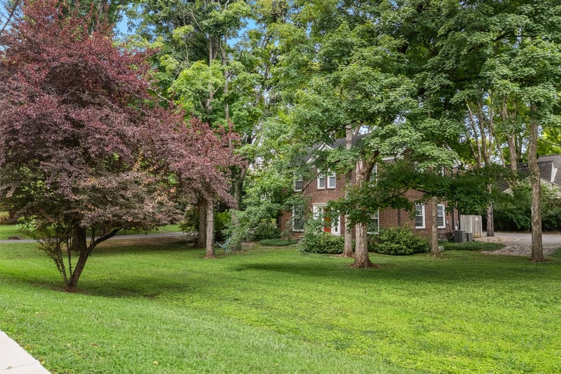 600 Bowling Ave, Nashville, TN 37215
