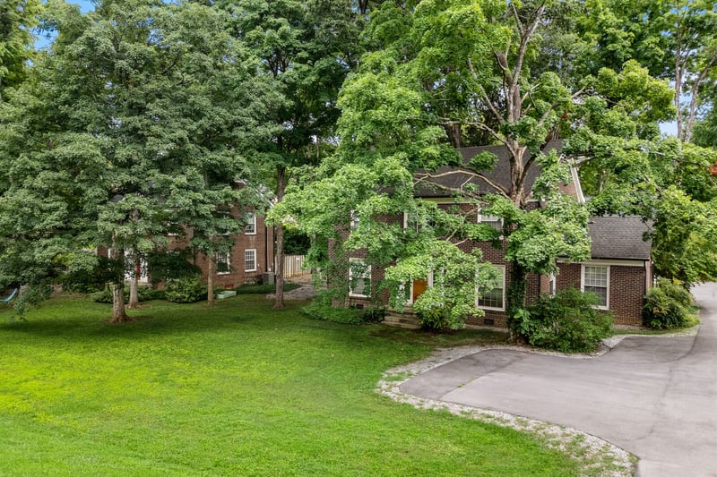 600 Bowling Ave, Nashville, TN 37215