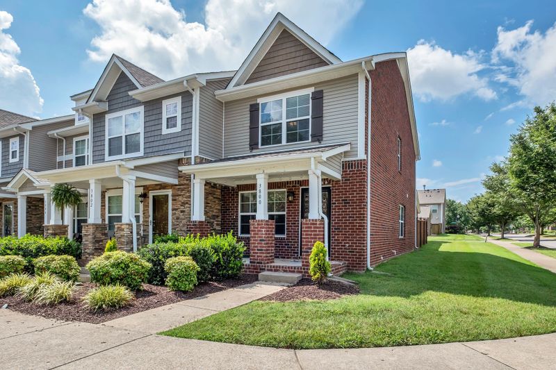 3800 Hoggett Ford Rd, Hermitage, TN 37076