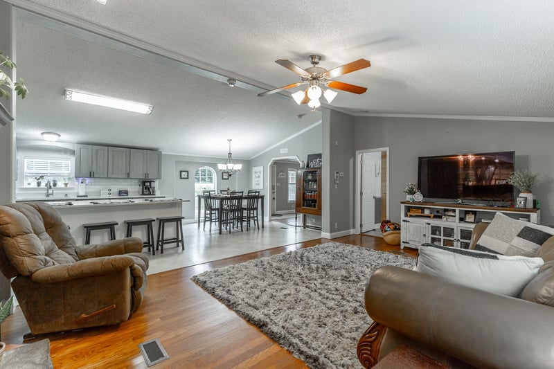 173 Lytle Rd, Rossville, GA 30741