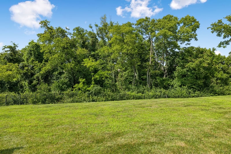 1420 Carderock Springs Dr, Gallatin, TN 37066