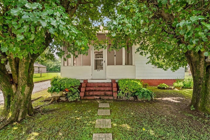 459 Conway St, Dalton, GA 30720