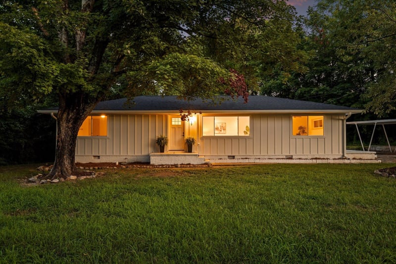 19 Shuler Ln, Rossville, GA 30741