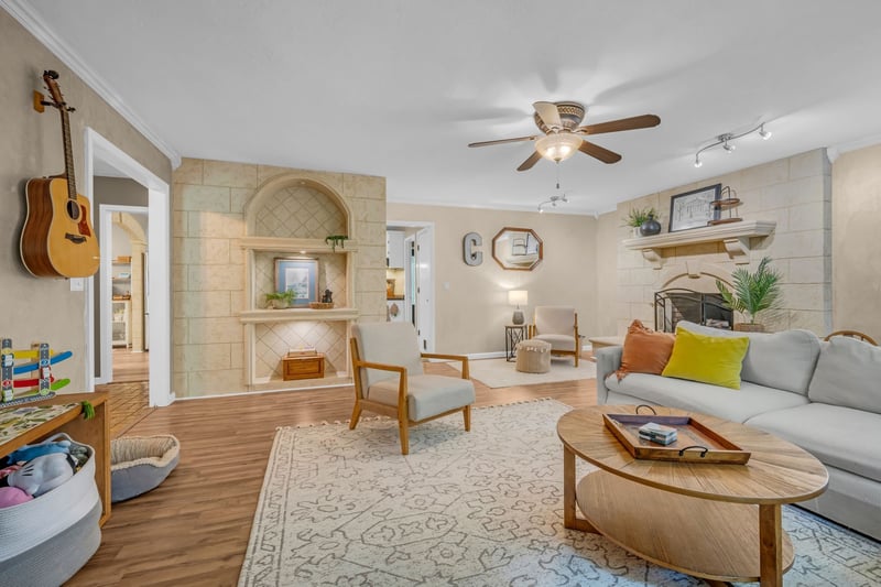 1029 Trainer Ave, Burns, TN 37029