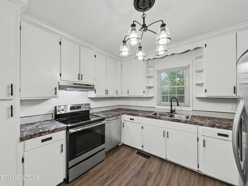 2311 Cedar Ln, Knoxville, TN 37918