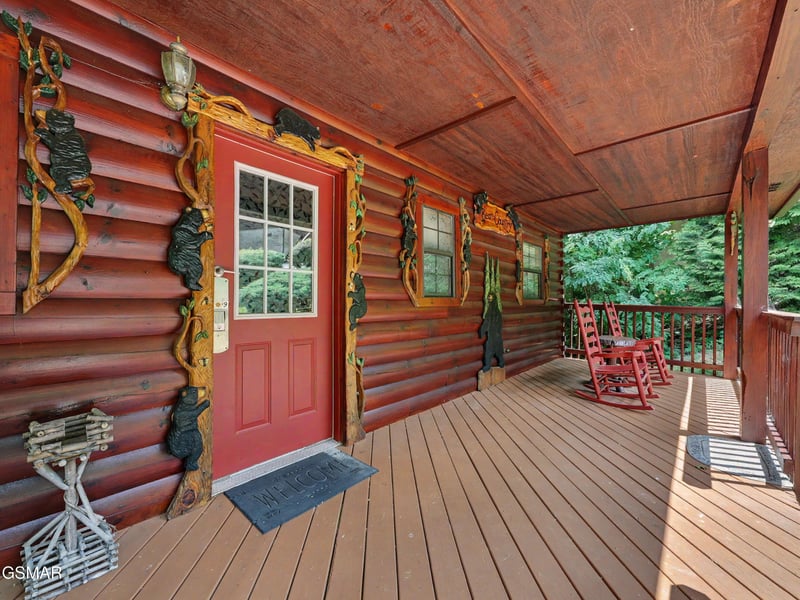 1609 Pinewood Way, Sevierville, TN 37862