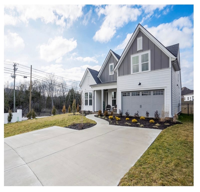 2001 South Byrnes St, Smyrna, TN 37167