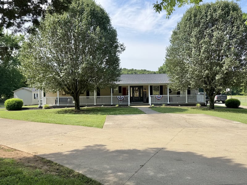 10650 Lascassas Pike, Milton, TN 37118
