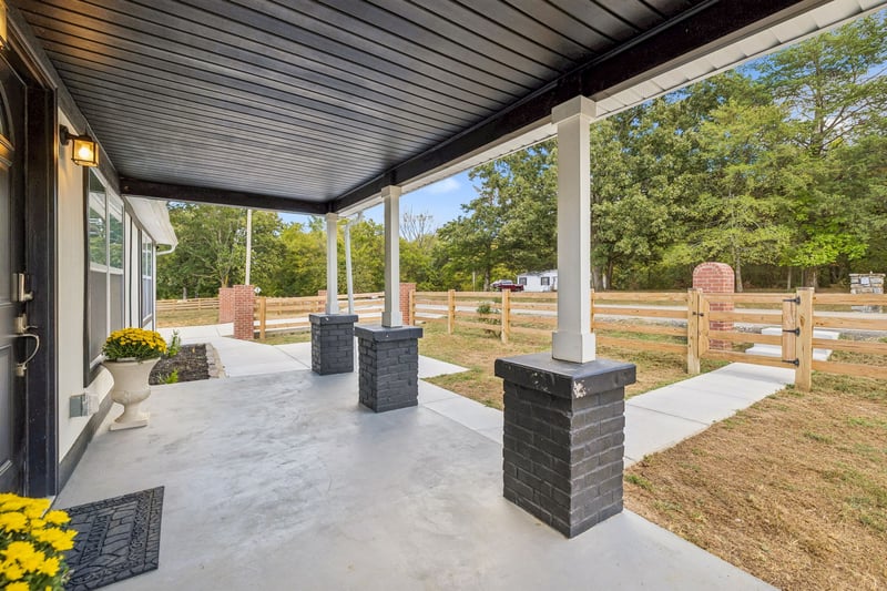 520 S Posey Hill Rd, Mount Juliet, TN 37122