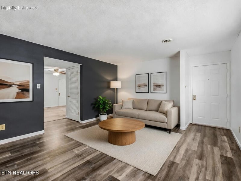 810 Highland Dr #501, Knoxville, TN 37912