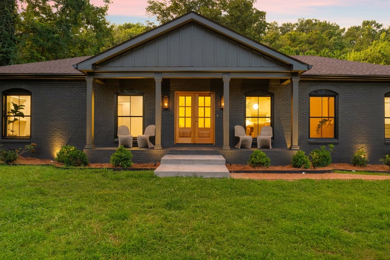 836 Forest Hills Dr, Nashville, TN 37220