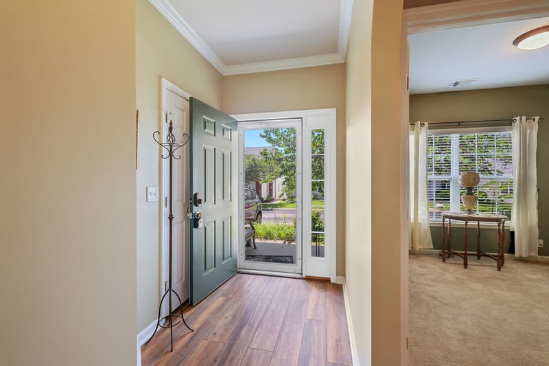 131 Harbor Village Dr, Madison, TN 37115
