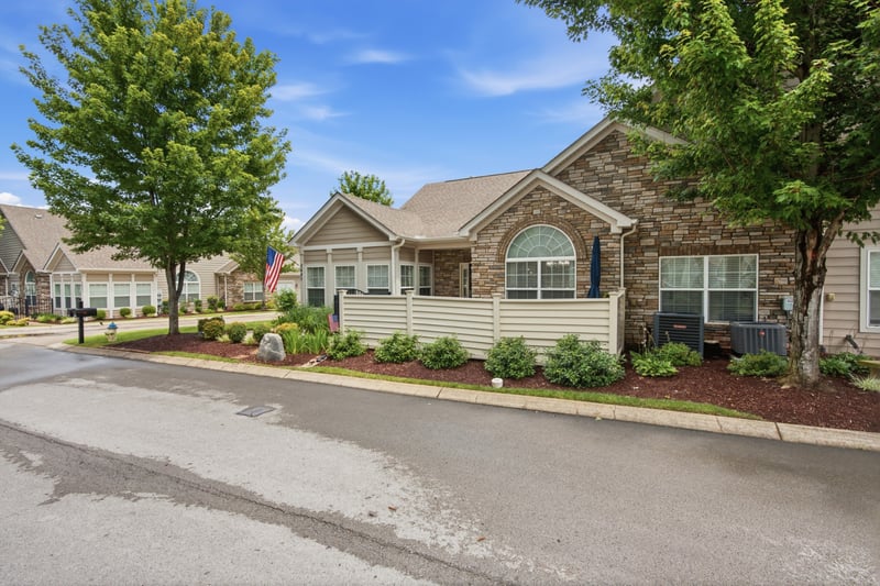 2445 Bridgeway St, Murfreesboro, TN 37128