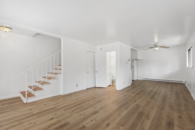 550 Harding Pl #B105, Nashville, TN 37211