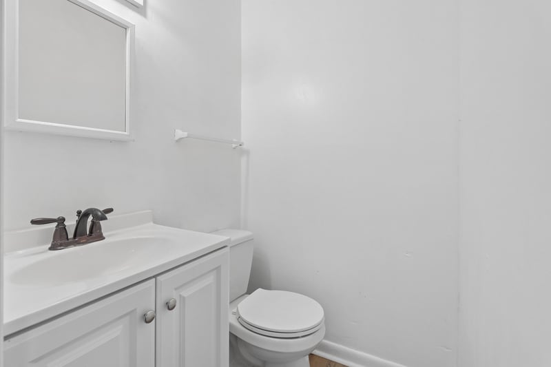 550 Harding Pl #B105, Nashville, TN 37211