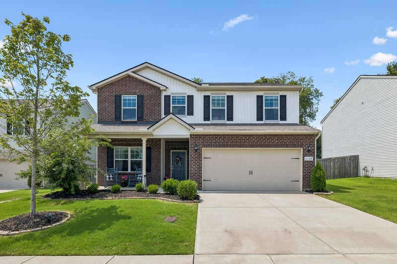 2124 Houston Bnd E, Lebanon, TN 37087