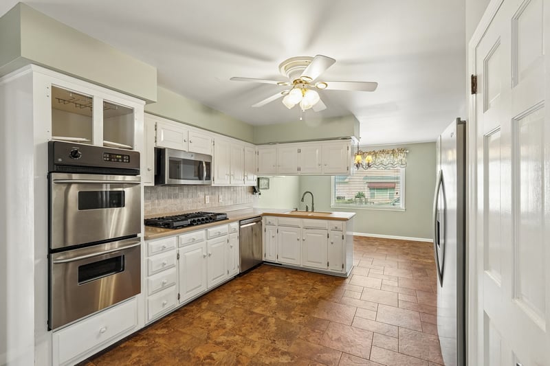 204 Montchanin Rd, Old Hickory, TN 37138