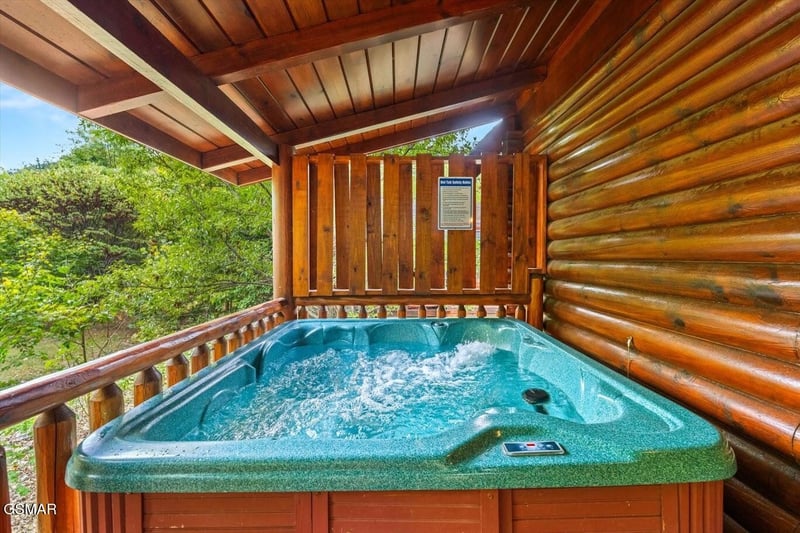 3150 Smoky Ridge Way, Sevierville, TN 37862