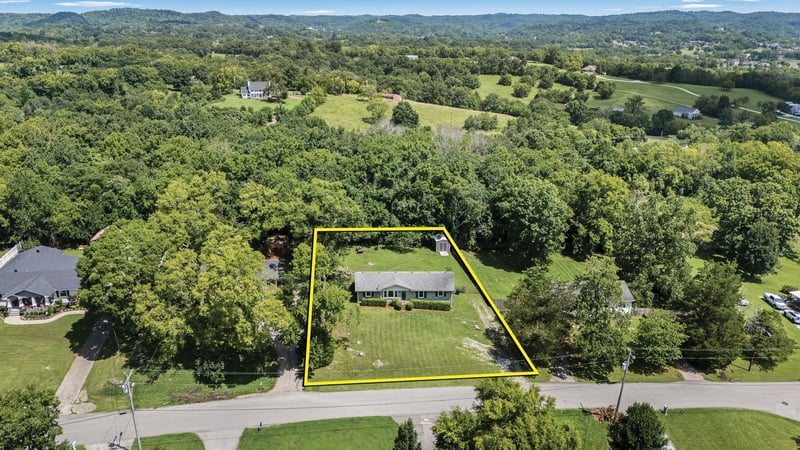 710 Elba Dr, Goodlettsville, TN 37072
