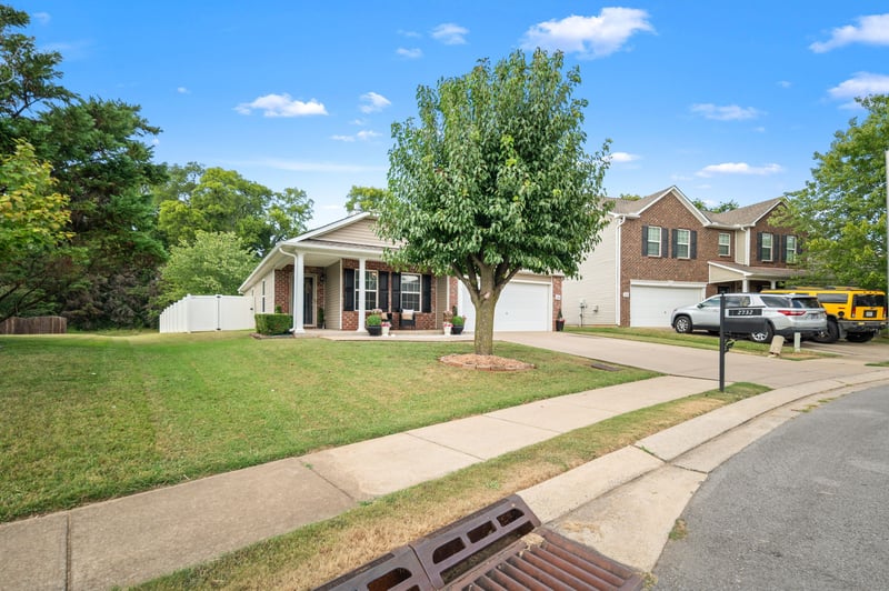 2732 Miranda Dr, Murfreesboro, TN 37128