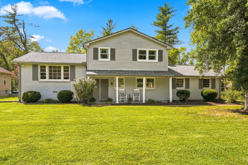 720 Myhr Dr, Nashville, TN 37221