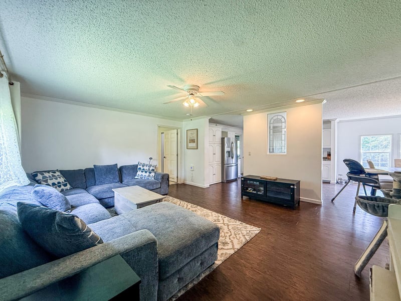 1818 Groveland Ridge Rd, Columbia, TN 38401