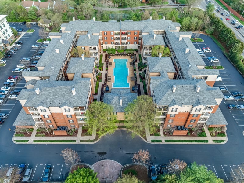 307 Seven Springs Way #301, Brentwood, TN 37027