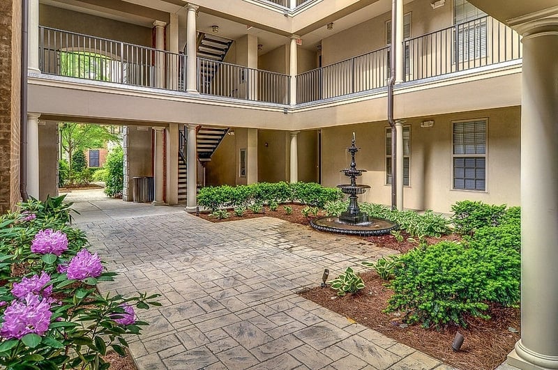 307 Seven Springs Way #301, Brentwood, TN 37027
