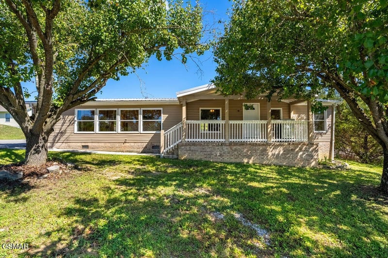 234 Red Bud Ln, Sevierville, TN 37876
