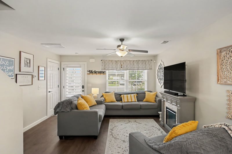 215 Emmett Dr, White House, TN 37188