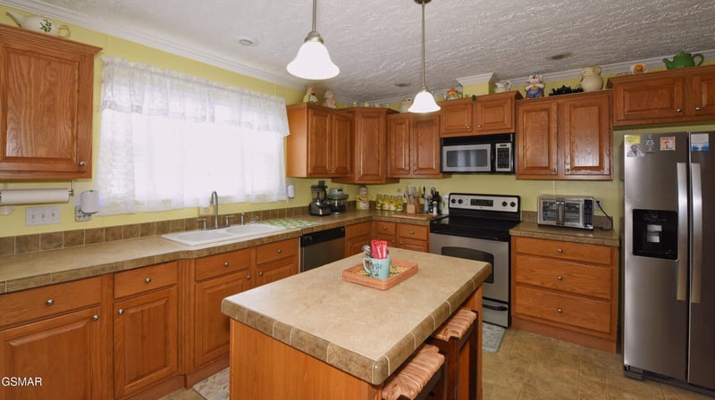 2331 Binginham Island, Sevierville, TN 37876