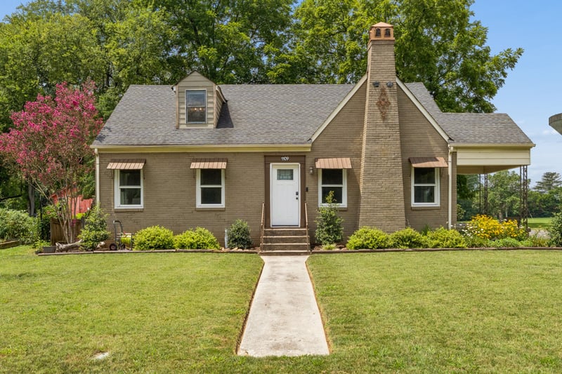 1109 Grantland Ave, Murfreesboro, TN 37129