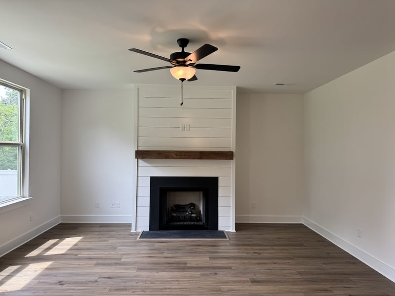 419 Old Spring Ln, Gallatin, TN 37066