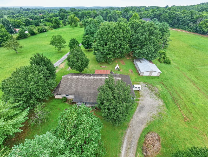 11696 Mount Pleasant Rd, Rockvale, TN 37153