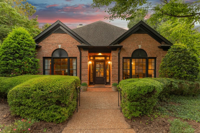 38 Erwin Ct, Nashville, TN 37205