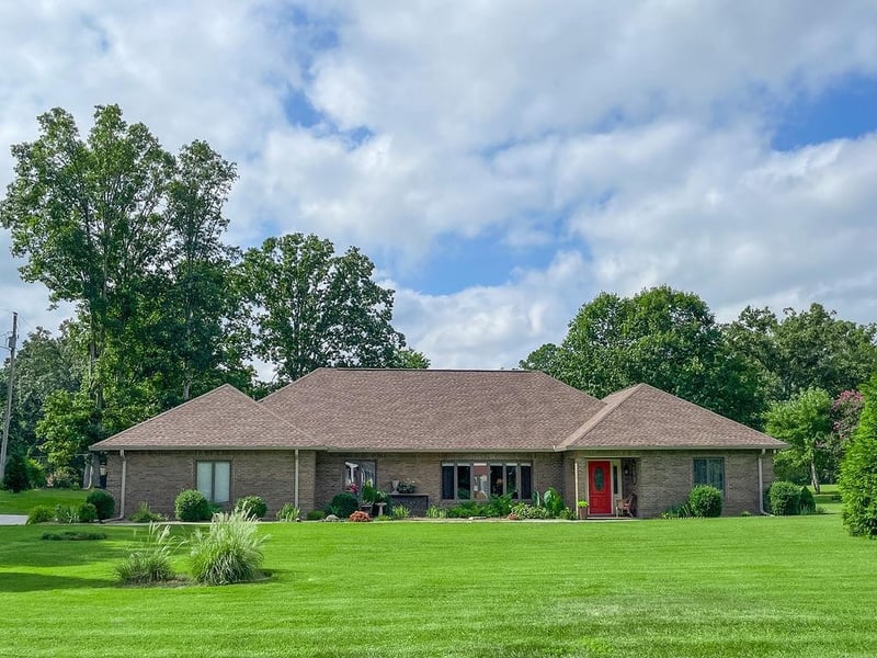 1349 Beechview Dr, Sevierville, TN 37862