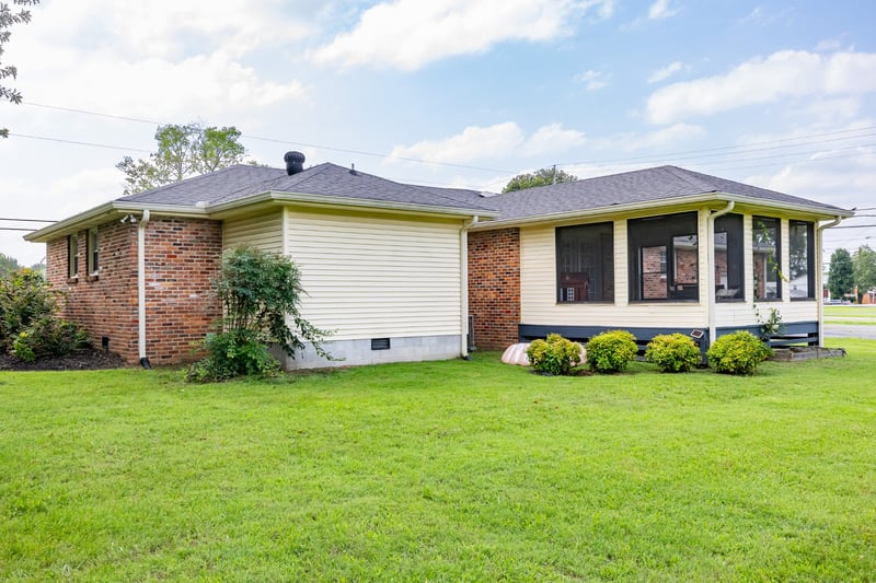 299 Winwood Dr, Lebanon, TN 37087