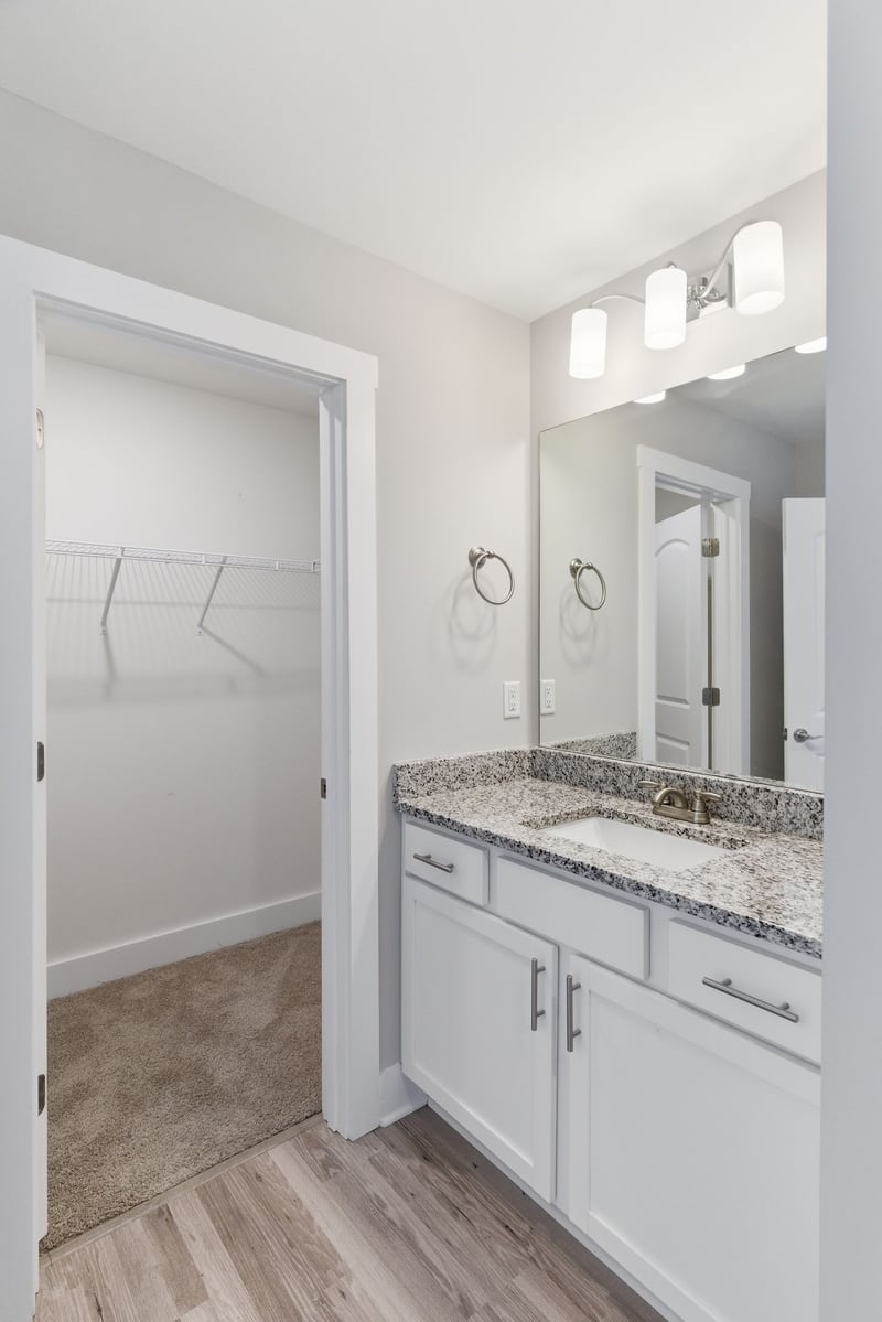 102 Dry Creek Commons Dr, Goodlettsville, TN 37072