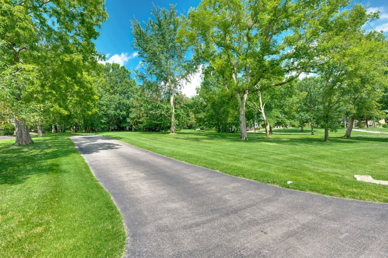 6111 Hickory Valley Rd, Nashville, TN 37205
