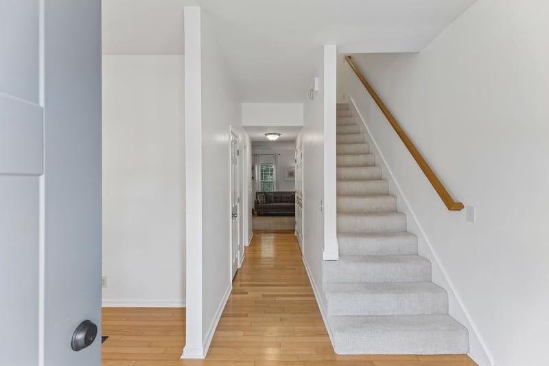 1013 Pleasant View Dr, Nashville, TN 37214