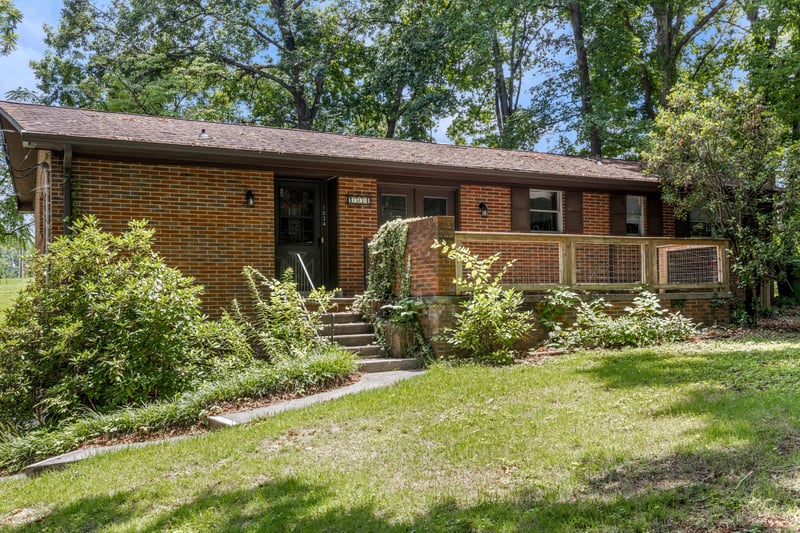 1534 Mcilvaine Dr, Maryville, TN 37803
