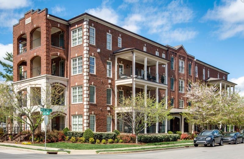 3210 W End Cir #103, Nashville, TN 37203