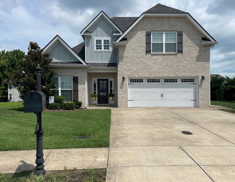 303 Edna May Dr, Murfreesboro, TN 37128