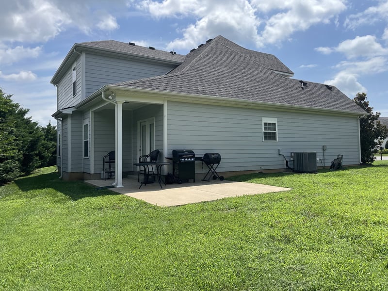 303 Edna May Dr, Murfreesboro, TN 37128