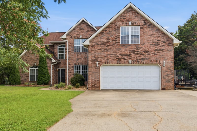 3627 Legacy Dr, Springfield, TN 37172