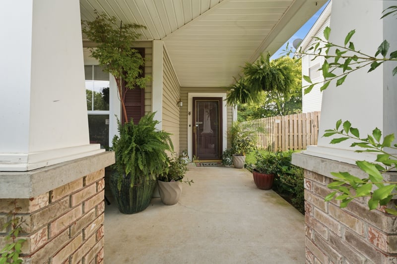 1857 Brookmeadow Ln, Hermitage, TN 37076